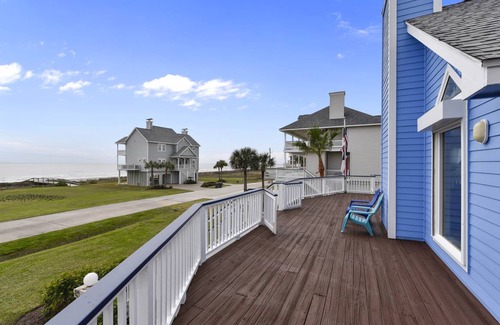 Hershey Beach House | 199 m² House ∙ 4 bedrooms ∙ 12 guests