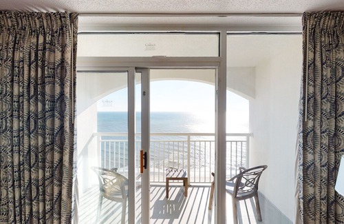 Myrtle Beach Condo | 19th Floor Oceanfront Snowbird Friendly Condo w/ Shared Pool/Hot Tub, AC, WiFi
