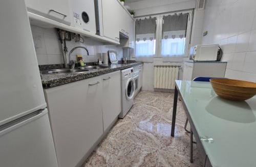 Distrito Llano Apartment | 1A125 Cómodo apto con garaje