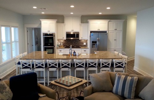 Crystal Beach House | 1AmazingView Beachfront home - Sleeps 26 Crystal Beach 9 yrs of 5-Star Reviews