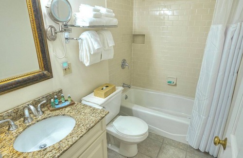 Jamestown Resort | 1BD/1BTH Condo in Historic Jamestown Resort!