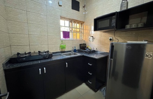 Utako Apartment | 1BEDROOM FLAT at UTAKO ABUJA. 24hrs LIGHT, WIFI & KITCHEN