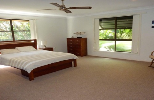 Dicky Beach House | 1Bott St Dickey Beach Queensland