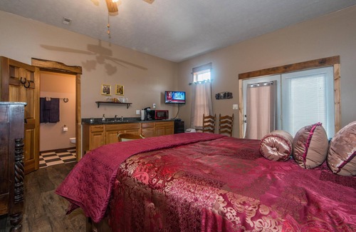 Nashville Hotel | 1BR, 1BA