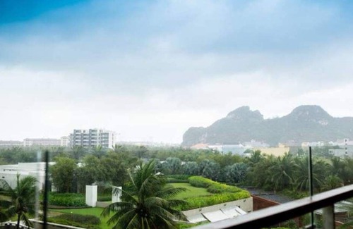 Ngu Hanh Son Apartment | 1BR Apartment with a stunning Ocean View