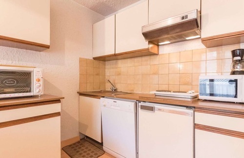 Forville Apartment | 1BR apartment with parking in Briançon