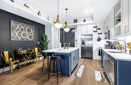 North Arlington House | 1BR GOLD SUITE CONDO/Mins to ATT&T Stadium/DFW AP-King Bed
