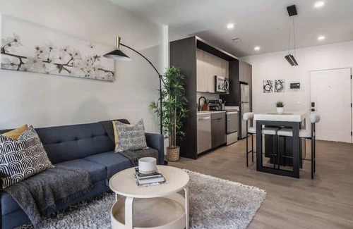 Market East District Apartment | 1BR LUX DT Oasis - Free Parking/Gym/Rooftop Pool