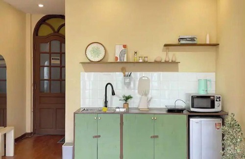 Hang Buom Apartment | 1BR-Old Quarter-Bright-Spacious-Center-Local Flat