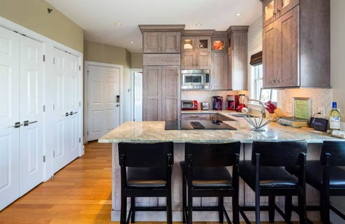 Provincetown Condo | 1BR on Beach + Water Views + Quiet + Walkable