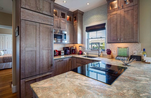 Provincetown Condo | 1BR on Beach + Water Views + Quiet + Walkable