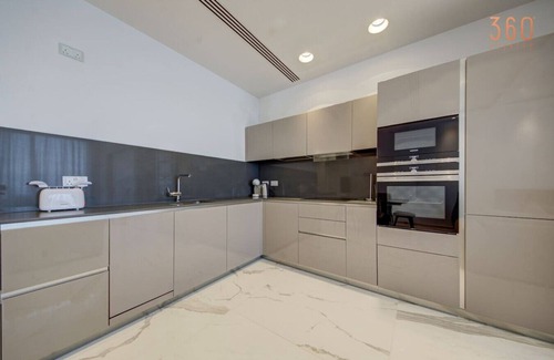 Sliema Apartment | 1BR on the Sliema Tigne waterfront with Terrace!