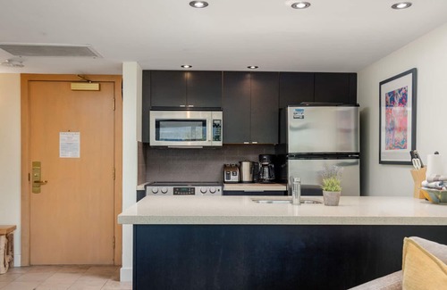 Blackcomb Condo | 1BR Ski In / Ski Out Modern Condo w/ Pool & Hot Tub by Harmony Whistler