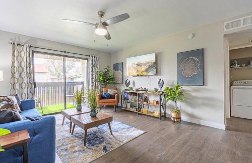Paradise Valley Village Apartment | 1BR Stone Creek - Walkable Stay with Pool, Family-Friendly - C257