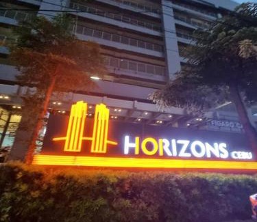 Cebu Apartment | 1BR T2 with Balcony Panoramic View at Horizons 101