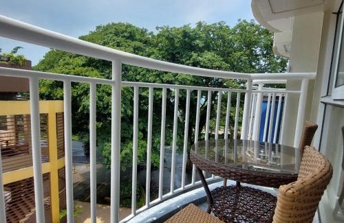San Jose Apartment | 1BR Tagaytay Haven, Cozy Condo Escape with Pool