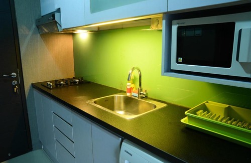 Senayan Apartment | 1BR Tamansari Semanggi Apt Near Lotte Avenue By Travelio