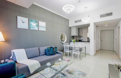 Dubai Marina Apartment | 1BR with Balcony, Steps from JBR & Marina Walk