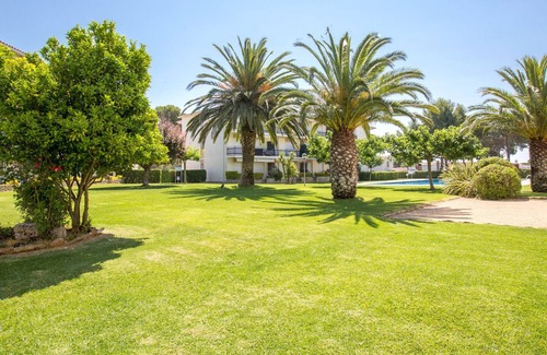 Calella de Palafrugell Apartment | 1CB E6 - 2 Bedrooms apartment in a very quiet area with garden and community pool near the beach of Calella de Palafrugell