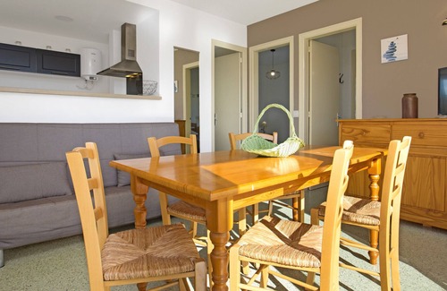 Calella de Palafrugell Apartment | 1CB N2 - 2 Bedrooms apartment in a very quiet area with garden and communal pool near the beach of Calella de Palafrugell