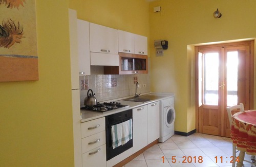 Ortigia Apartment | 1st Floor Apartment With Stunning Sea Views Sleeps 5.
