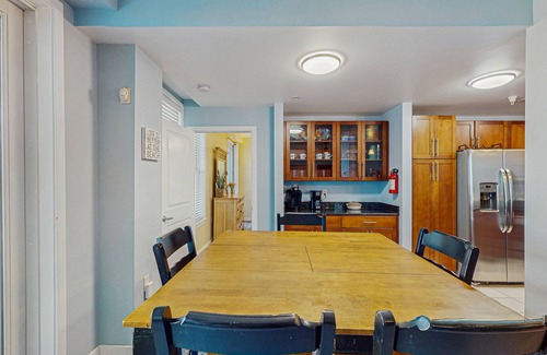 Sandbridge Condo | 1st-floor condo with views of Back Bay, balcony, AC, outdoor pool & gym