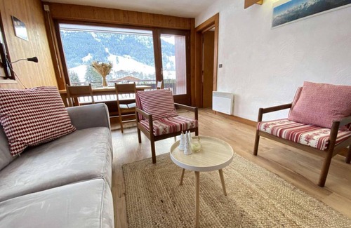 Praz-sur-Arly Apartment | 1st floor, view open, tv, ski locker, 41m², Praz sur Arly