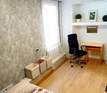 Dnipro Apartment | 2кімнатна в Центрі Госпіталь Вокзал Мечнікова все поруч