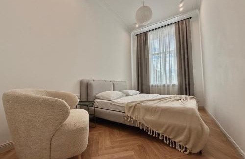 Lviv City Center Apartment | 2к квартира вул Куліша Форум