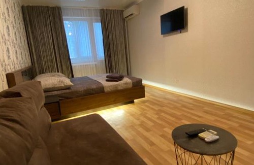 Krivoy Rog Apartment | 2 комнатная квартира, до 6 спальных мест(КБ-75,Ашан, Метро,Эпицентр)