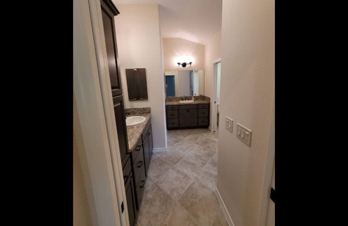 Wildwood House | 2/2 BATH DESIGNER HOME