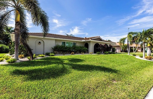 Marco Island House | 2/2 Home located in a quiet neighborhood with pool