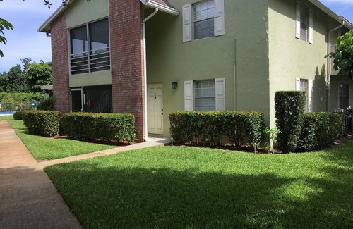 The Isles Condo | 2/2 in the Heart of Palm Beach Gardens