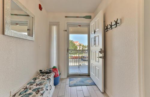 Bouchelles Island Apartment | 2-2 Riverfront Condo At Bouchelle Island