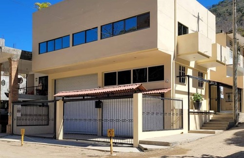 Boca de Tomatlan House | 2/3Private Riverfront House-ocean/mountain view-Private Roof-3 min walk to beach