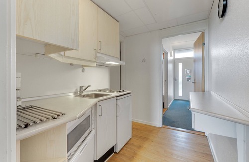 Hirtshals Apartment | 2-4-person apartment in the holiday park Landal Fyrklit