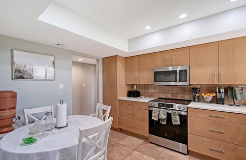 Siesta Key Condo | 2-405 in Sarasota, FL