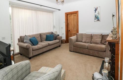 Llanbedrog House | 2 Argoed