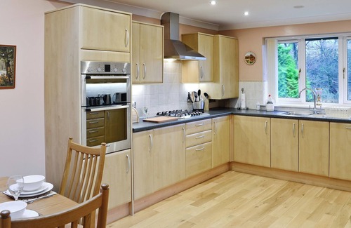 Kirknewton Cottage | 2 bedroom accommodation in Kirknewton near East Calder