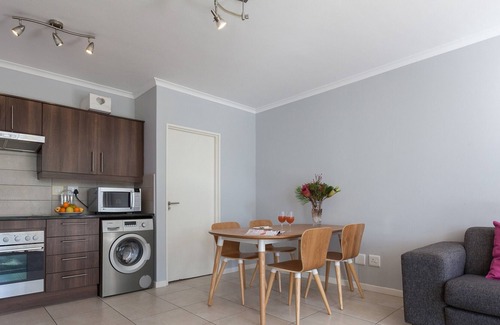 Century City Apartment | 2 Balconies, Free Wifi, Parking & Private BBQ