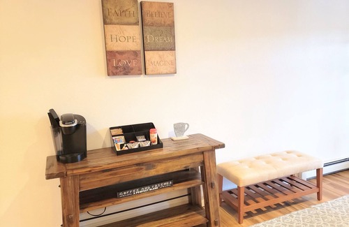 West Glacier Apartment | 2 BD, 2B with Jet Bath Tub, Sauna, Sleeps 6, 2 minutes from West Glacier