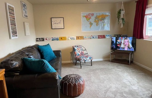 Laramie Apartment | 2 BD delight in North Laramie