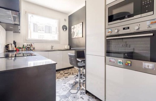 Quartier de la Plaine-de-Monceaux Apartment | 2 bdr 2 btr Récemment Refait à Neuf Près de Monceau