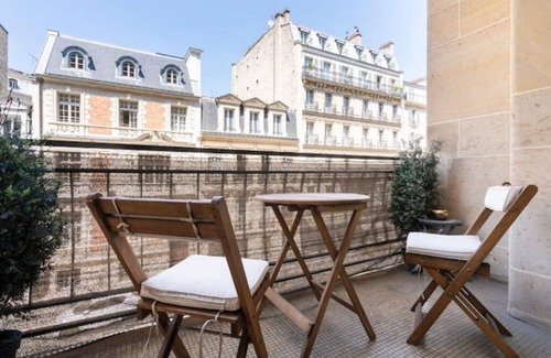 Quartier de la Plaine-de-Monceaux Apartment | 2 bdr 2 btr Récemment Refait à Neuf Près de Monceau