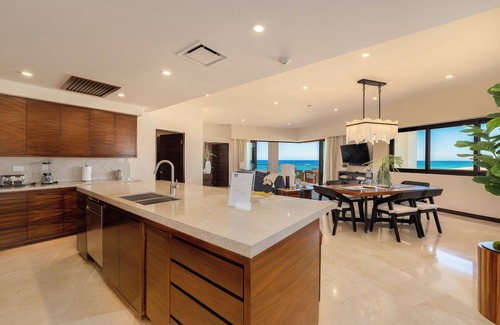Los Cabos Condo | 2 BDR Luxury Oceanfront Condo at Diamante OCR 409
