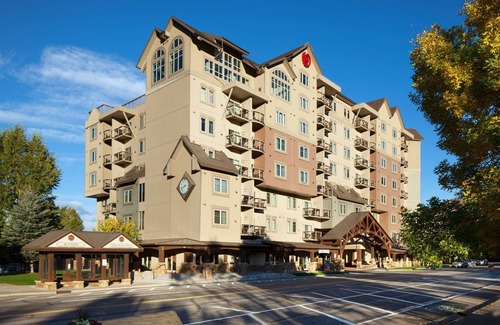 Avon Villa | 2 Bdrm Condo: New Year's Week-Week 52 @ Sheraton Mountain Vista Villas, Avon CO