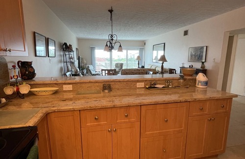 Isles of Capri Condo | 2 bdrm condo w/pool on Marco River w/Gulf views
