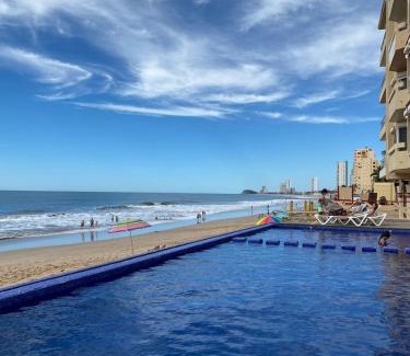 Marina Mazatlan Apartment | 2 bdrm - Sleeps 8 -Ocean front -Ocean View