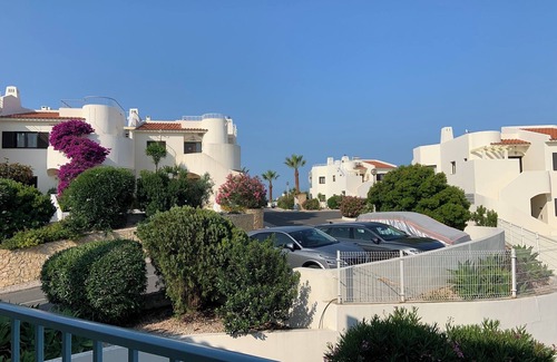 Carvoeiro Apartment | 2 bed/2 bathroom apartment on the desirable Monte Dourado complex close to beach