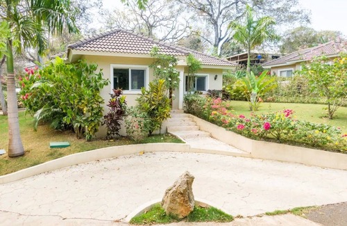 Urbanizacion Tavarez Villa | 2 Bed 2 Bath Villa with Jacuzzi, High Speed Wi-Fi
